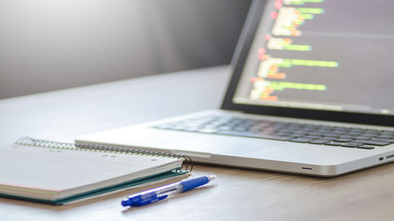 Website erstellen lassen pexels goumbik 5740701